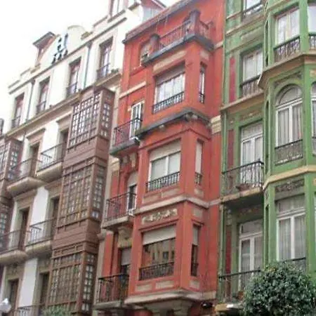 1930. Diecinueve Treinta Hotel